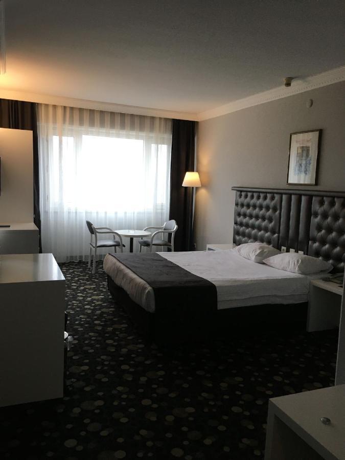 Hotel Eken Prestige Bandırma Εξωτερικό φωτογραφία